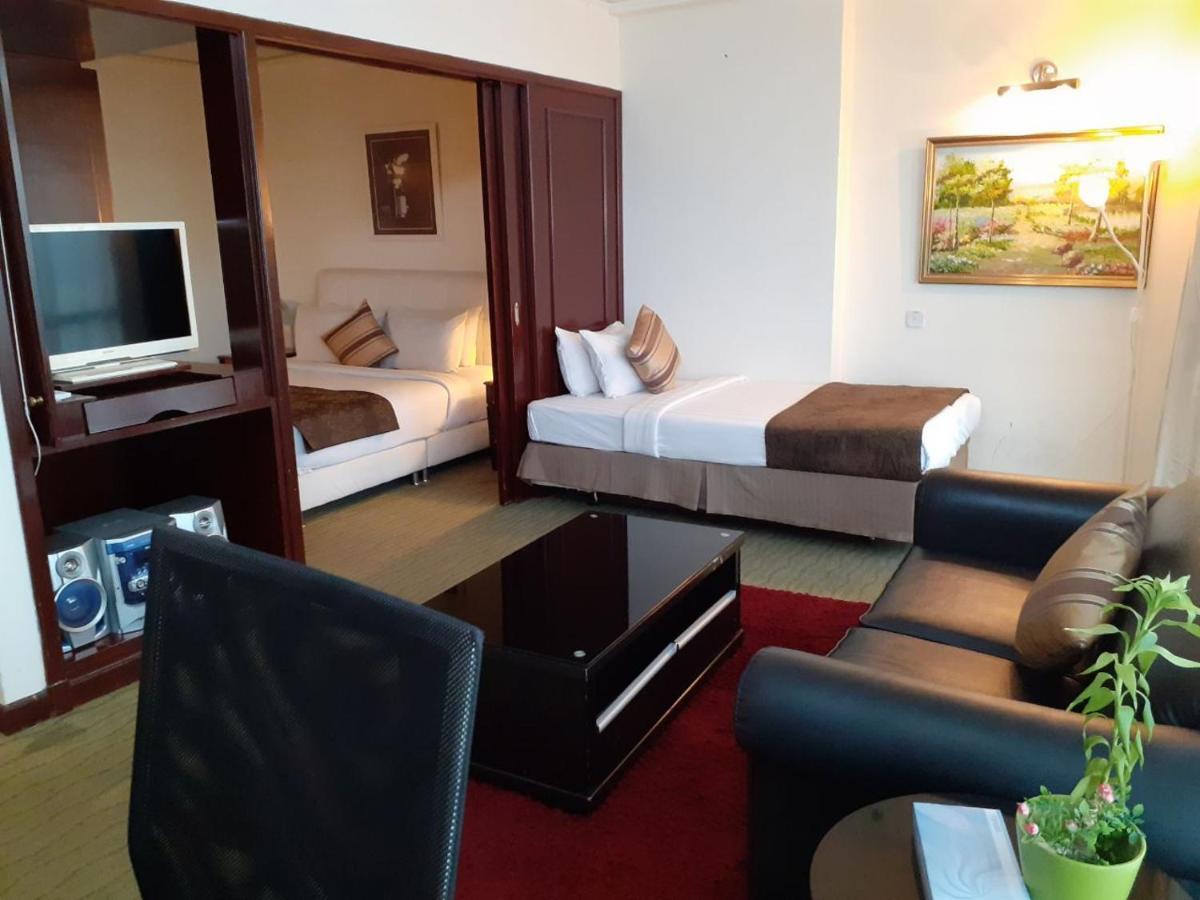 Fantastic Appartment At Times Square Kuala Lumpur Bagian luar foto